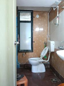Common Bathroom Image of 650 Sq.ft 1 BHK Apartment / Flat for rent in Haware Citi, Kasarvadavali Thane for Rs. 15820