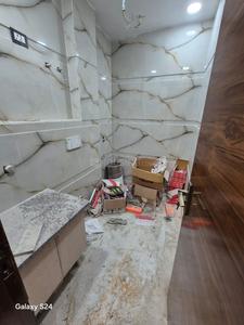 Bathroom Image of 1500 Sq.ft 3 BHK Builder Floor for rent in Ramesh Nagar New Delhi for Rs. 55000