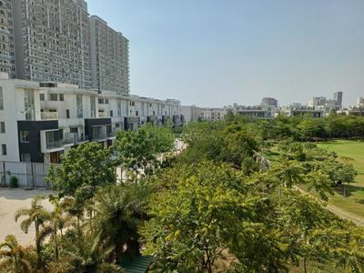 Image of 3480 Sq.ft 4.5 BHK Villa for sale in Godrej Golf Links Villas, Jaypee Greens, Greater Noida for Rs. 53000000