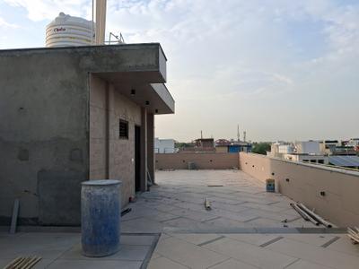 Terrace Image of 1800 Sq.ft 3 BHK Builder Floor for sale in Paschim Vihar New Delhi for Rs. 40000000