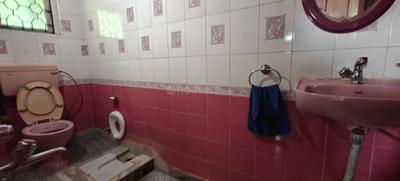 Bathroom Image of 1600 Sq.ft 3 BHK Apartment / Flat for sale in Behala Kolkata for Rs. 9500000