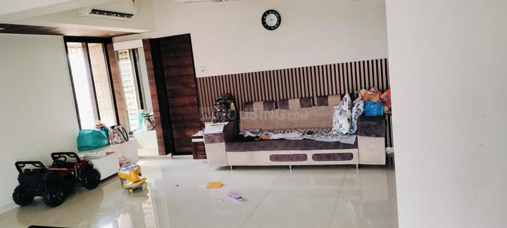 Gami Vivaan Main Image 1