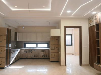 Living Room Image of 1800 Sq.ft 3 BHK Builder Floor for sale in Punjabi Bagh New Delhi for Rs. 32000000
