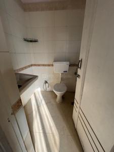 Bathroom Image of 1150 Sq.ft 3 BHK Apartment / Flat for sale in Shubharambh Tower, Thane West Thane for Rs. 17200000