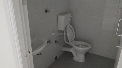 Bathroom Image of 420 Sq.ft 1 BHK Apartment / Flat for sale in Shapoorji Pallonji Shukhobrishti Spandan Phase 9 , New Town Kolkata for Rs. 2500000