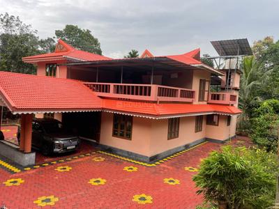 Image of 3000 Sq.ft 5 BHK Independent House for sale in Panthalam, Pathanamthitta for Rs. 13500000