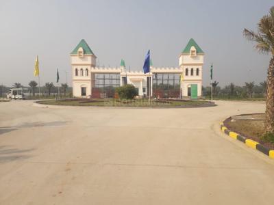 Image of 100 Sq.ft Residential Plot / Land for sale in Supertech Golf Country, Yeida, Greater Noida for Rs. 5900000