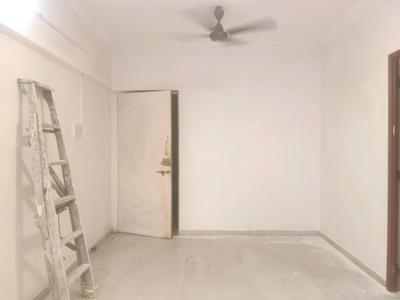 Living Room Image of 850 Sq.ft 2 BHK Apartment / Flat for sale in Lokhandwala Spring Leaf, Kandivali East Mumbai for Rs. 16900000