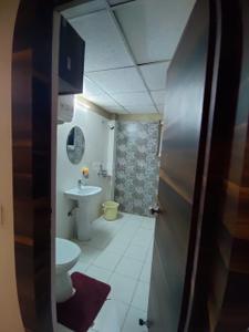 Bathroom Image of 1520 Sq.ft 3 BHK Apartment / Flat for sale in Paramount Emotions, Noida Extension Greater Noida for Rs. 14500000