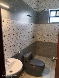 Bathroom Image of 952 Sq.ft 2 BHK Apartment / Flat for sale in Ambattur Chennai for Rs. 7500000
