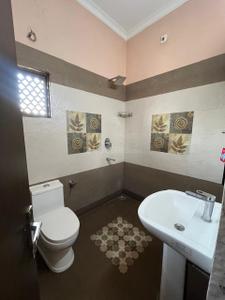 Bathroom Image of 1350 Sq.ft 2 BHK Builder Floor for rent in Trikuta Nagar Jammu for Rs. 20000