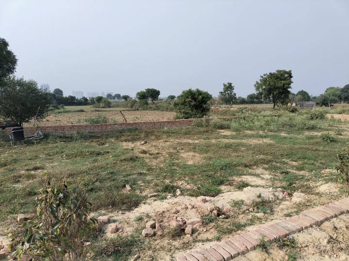 Noida Extension Main Image 1