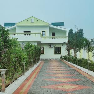 Image of 7000 Sq.ft 4 BHK Villa for sale in Pushpa Gujral Science City, Jalandhar for Rs. 8500000