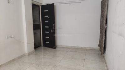 Living Room Image of 1000 Sq.ft 3 BHK Apartment / Flat for rent in Gaurs Siddhartham, Siddharth Vihar Ghaziabad for Rs. 25000