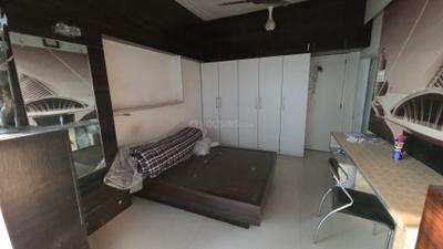 Bedroom Image of 1500 Sq.ft 3 BHK Apartment / Flat for rent in Shivaji Park Mumbai for Rs. 160000