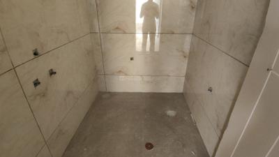 Bathroom Image of 650 Sq.ft 1 BHK Builder Floor for rent in Singasandra Bengaluru for Rs. 25000