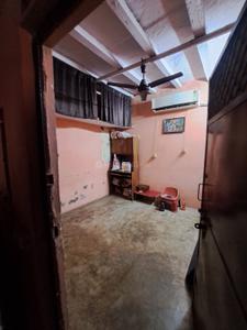 Bedroom Image of 720 Sq.ft 10 BHK Independent House for sale in Shahdara New Delhi for Rs. 20000000