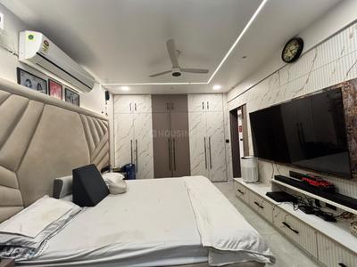 Bedroom Image of 2500 Sq.ft 4 BHK Apartment / Flat for sale in CGHS Gurugram Apartment, Sector 56 Gurgaon for Rs. 35000000