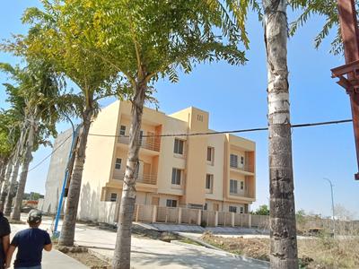 Lake Pearl Valley More Images 2