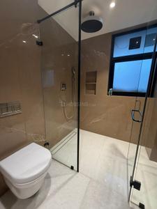 Bathroom Image of 6300 Sq.ft 7 BHK Duplex for sale in Punjabi Bagh New Delhi for Rs. 185000000