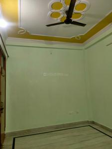Bedroom Image of 1100 Sq.ft 2 BHK Builder Floor for rent in Gomti Nagar Lucknow for Rs. 17500