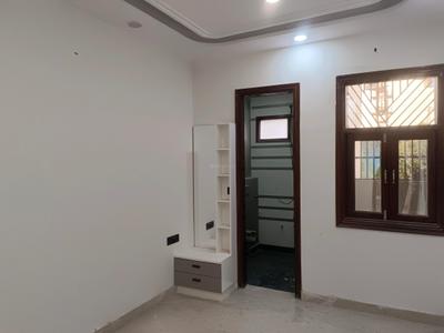 Bedroom Image of 1500 Sq.ft 3 BHK Builder Floor for sale in Aman Floors, Sector 22 Rohini New Delhi for Rs. 17000000