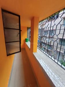 Balcony Image of 620 Sq.ft 2 BHK Builder Floor for rent in Patuli Kolkata for Rs. 10000