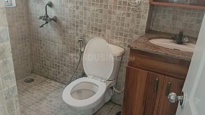 Bathroom Image of 1264 Sq.ft 3 BHK Apartment / Flat for sale in Paras Tierea, Sector 137 Noida for Rs. 11200000