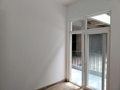 Bedroom Image of 711 Sq.ft 1 BHK Builder Floor for sale in Uniwest Arcade Homes, Sector 102 Noida for Rs. 4621500