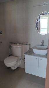 Bathroom Image of 677 Sq.ft 1.5 BHK Apartment / Flat for rent in Bhartiya Nikoo Homes 4, Tirumanahalli Bengaluru for Rs. 40000