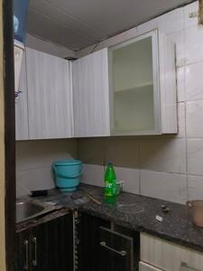 Kitchen Image of 650 Sq.ft 2 BHK Apartment / Flat for rent in Pitampura New Delhi for Rs. 30500