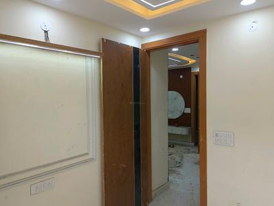 Bedroom Image of 950 Sq.ft 3 BHK Builder Floor for rent in Nawada New Delhi for Rs. 28000