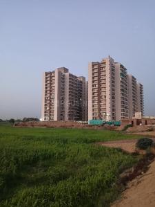 Image of 780 Sq.ft 3 BHK Apartment / Flat for sale in Sector 108, Gurgaon for Rs. 7000000