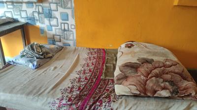 Bedroom Image of 400 Sq.ft 1.5 BHK Independent House for rent in Alamganj Patna for Rs. 7000