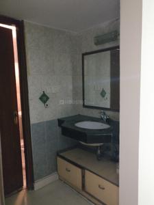 Bathroom Image of 1742 Sq.ft 4 BHK Apartment / Flat for sale in Garima Vihar, Sector 35 Noida for Rs. 27500000