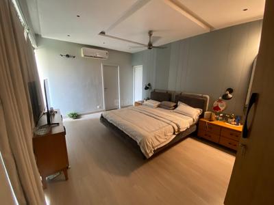 Bedroom Image of 3420 Sq.ft 4 BHK Apartment / Flat for sale in Satellite Ahmedabad for Rs. 38000000