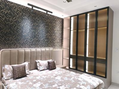 Bedroom Image of 1350 Sq.ft 4 BHK Builder Floor for sale in Raju Parak Extension New Delhi for Rs. 16000000