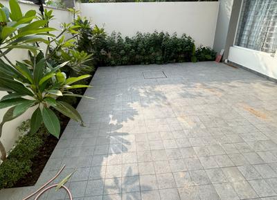 Balcony Image of 7800 Sq.ft 7 BHK Villa for sale in UPAVP Vrindavan Yojna, Roberts Lines Lucknow for Rs. 58000000