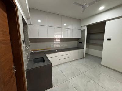 Kitchen Image of 1000 Sq.ft 3 BHK Apartment / Flat for rent in Utsav Aalayam, Naranpura Ahmedabad for Rs. 45000