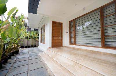 Balcony Image of 6000 Sq.ft 4 BHK Independent House for sale in Edappally Kochi for Rs. 37500000