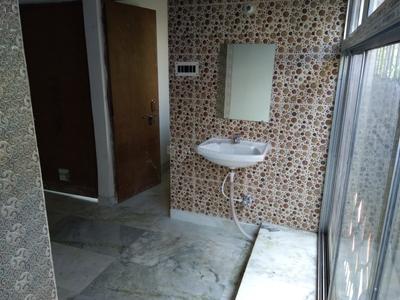 Bathroom Image of 858 Sq.ft 2 BHK Apartment / Flat for rent in Industrial Area Durgapur for Rs. 10000
