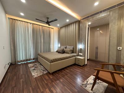 Bedroom Image of 2475 Sq.ft 4 BHK Builder Floor for sale in Suncity Township, Sector 54 Gurgaon for Rs. 30000000