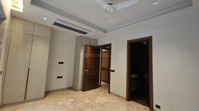 Bedroom Image of 4500 Sq.ft 4 BHK Builder Floor for sale in Green Park Extension New Delhi for Rs. 200000000