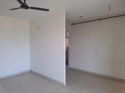 Living Room Image of 740 Sq.ft 3 BHK Apartment / Flat for rent in Signature Global Golf Green, Sector 79 Gurgaon for Rs. 12000