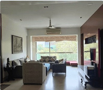 Living Room Image of 2000 Sq.ft 3 BHK Apartment / Flat for sale in Churchgate Mumbai for Rs. 155000000