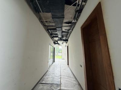 Passage Image of 16200 Sq.ft 5 BHK Farm House for sale in Chhattarpur New Delhi for Rs. 350000000