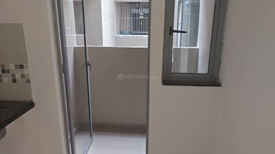 Balcony Image of 600 Sq.ft 1 BHK Apartment / Flat for rent in Mahindra Happinest Tathawade, Tathawade Pune for Rs. 21000