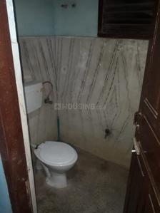 Bathroom Image of 1100 Sq.ft 3 BHK Independent House for rent in George Town Chennai for Rs. 17000