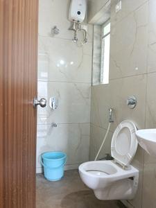 Common Bathroom Image of 589 Sq.ft 1 BHK Apartment / Flat for rent in Raunak Bliss Phase A, Kasarvadavali Thane for Rs. 27666