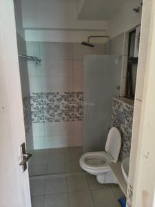 Bathroom Image of 931 Sq.ft 2 BHK Apartment / Flat for rent in Ashiana Tarang Phase 1, U.I.T. Bhiwadi for Rs. 14000